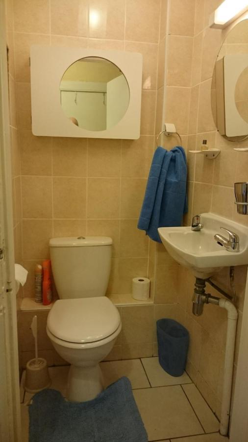 Royal Mile Apartment, 1 Minute From The Castle. Edimburgo Exterior foto